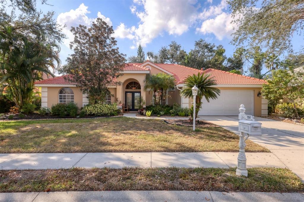 7354 EATON COURT