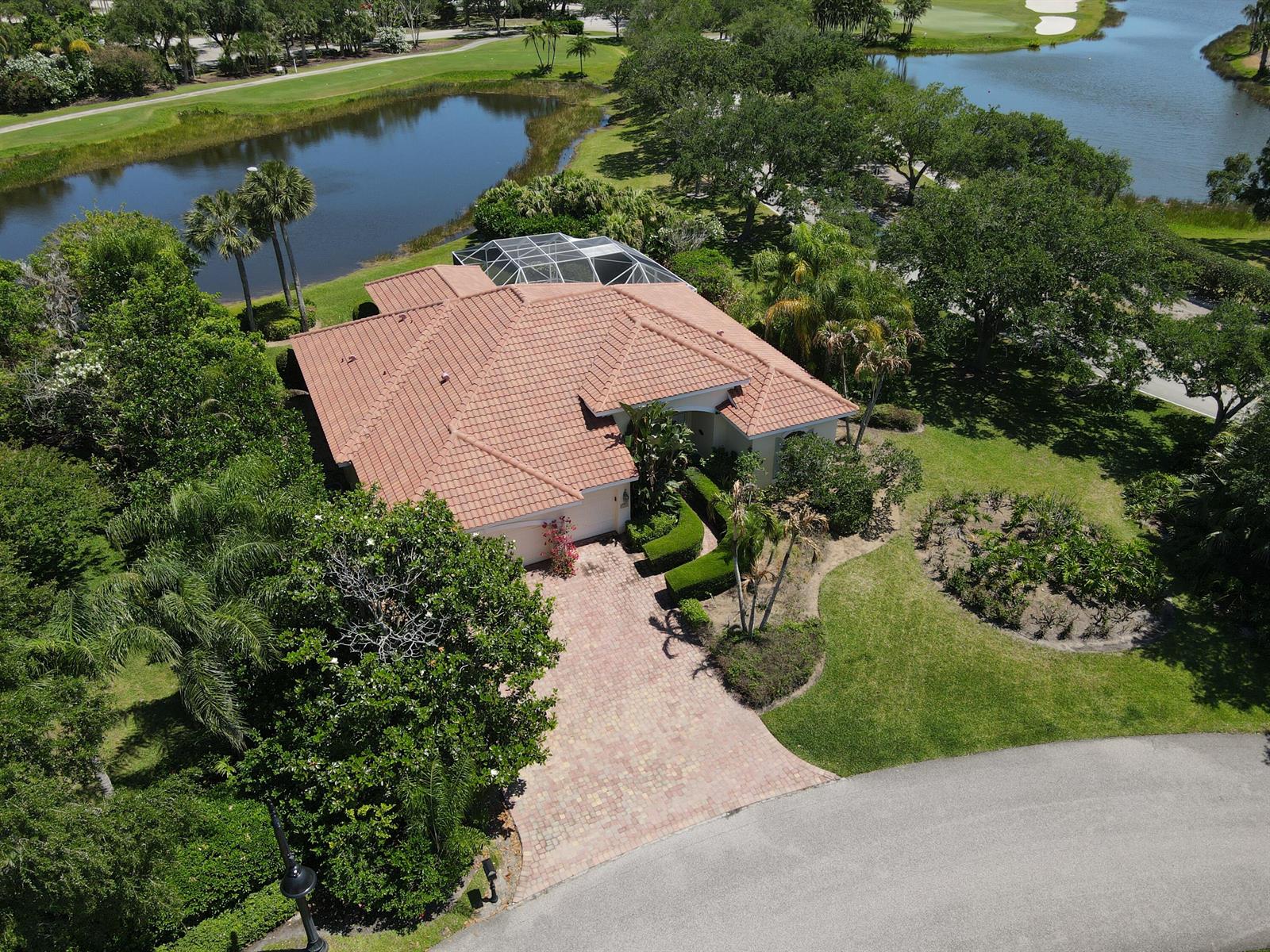 VERO BEACH, FL — photo 3 of 30