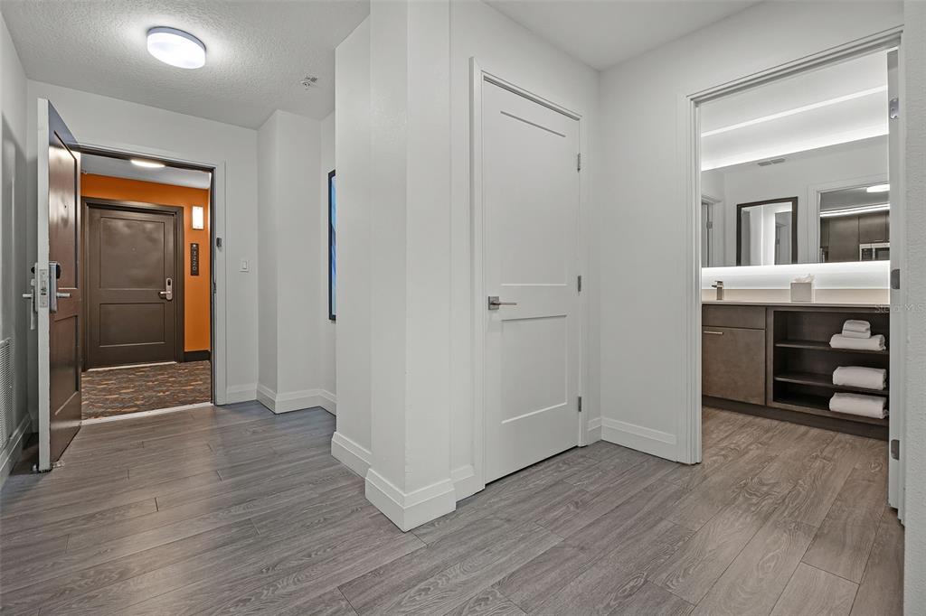 14501 GROVE RESORT AVENUE UNIT 3215, WINTER GARDEN, FL — photo 4 of 30