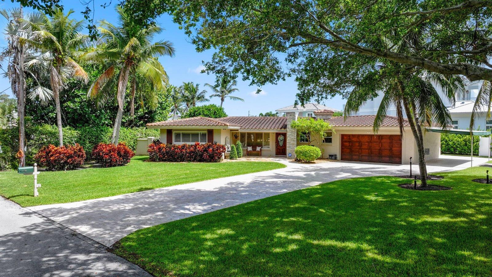 910 Banyan Drive, Delray Beach FL 33483