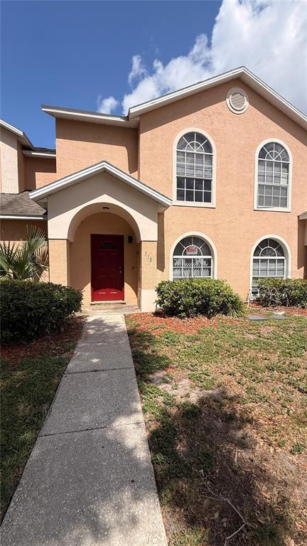 718 FLORIDA PALMS COURT