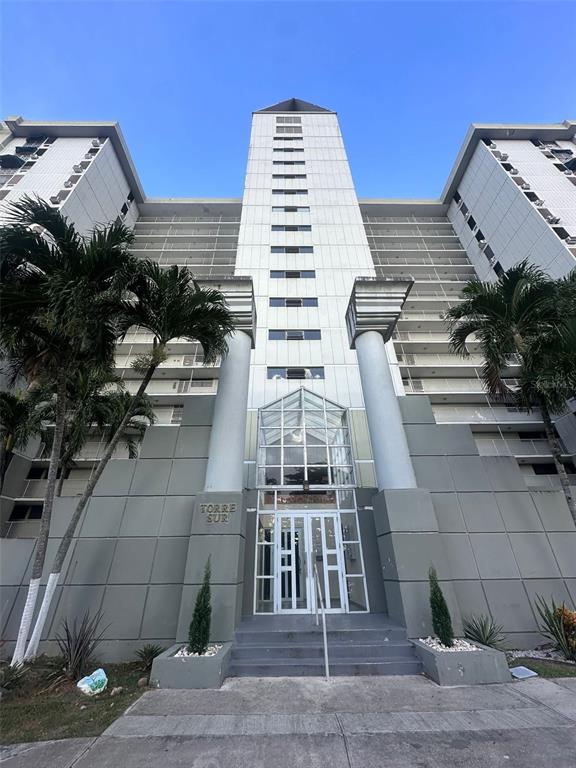 1700 C. Federico Montilla CONDOMINIO TORRES DEL PARQUE UNIT 608