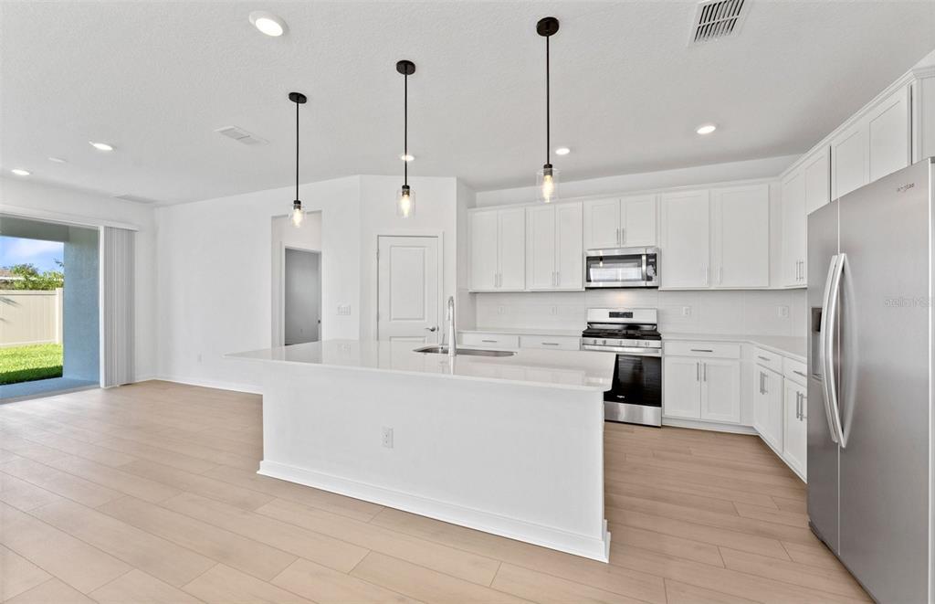 9839 CRESCENT MOON DRIVE, RIVERVIEW, FL — photo 4 of 30