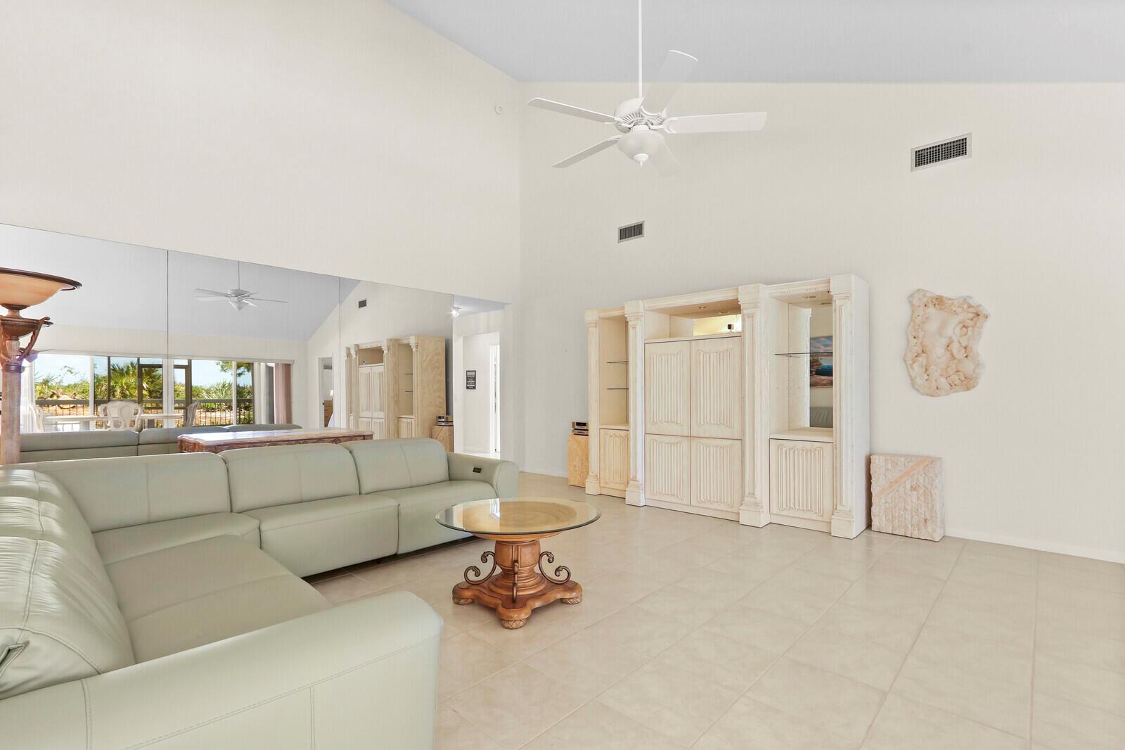 327 Ridge Road, Jupiter FL 33477, JUPITER, FL — photo 5 of 30
