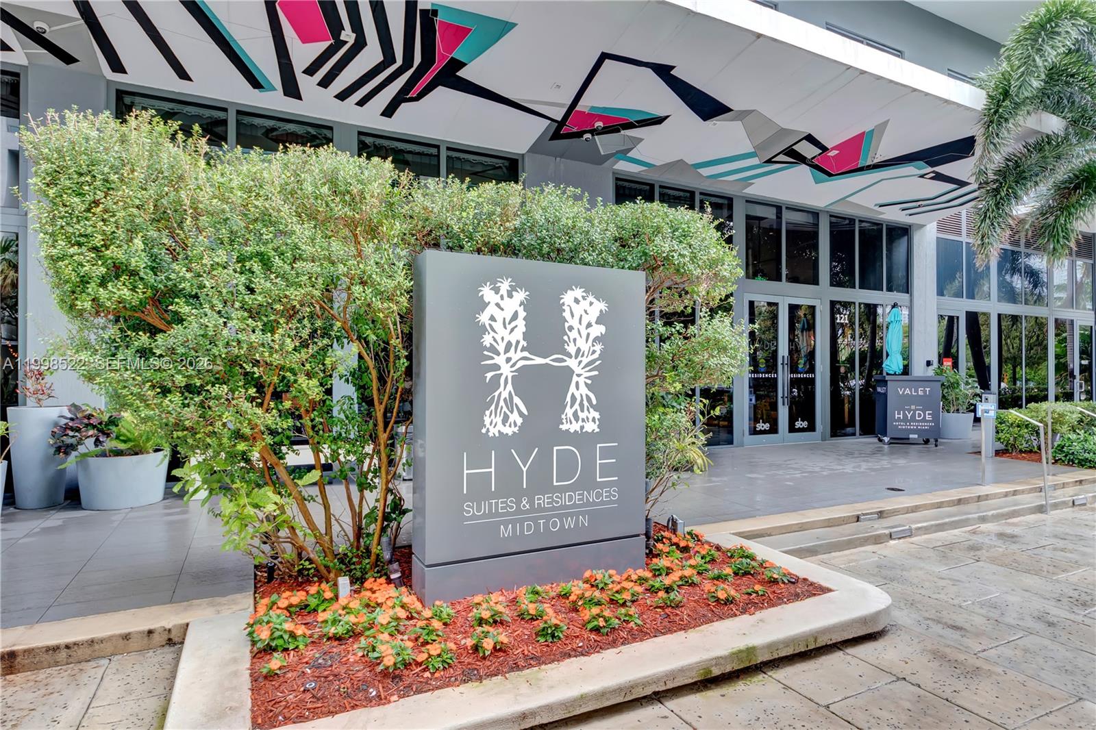 121 NE 34th St # 2815, Miami FL 33137