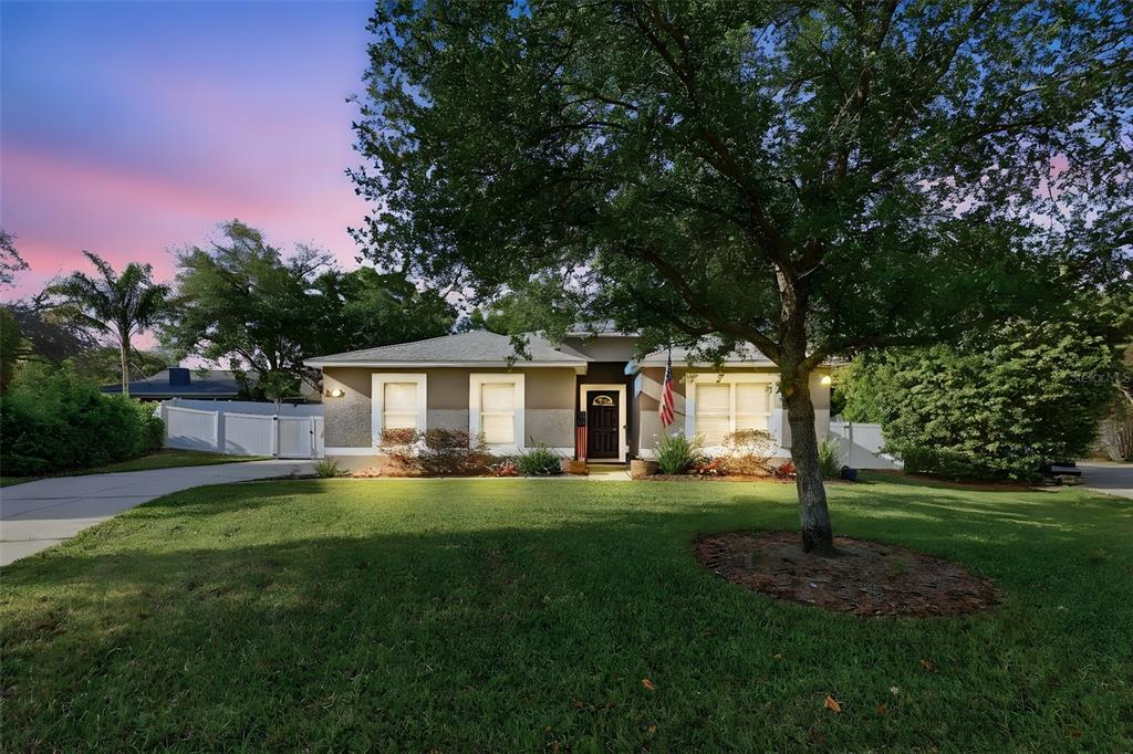 2257 KINGSCREST CIRCLE