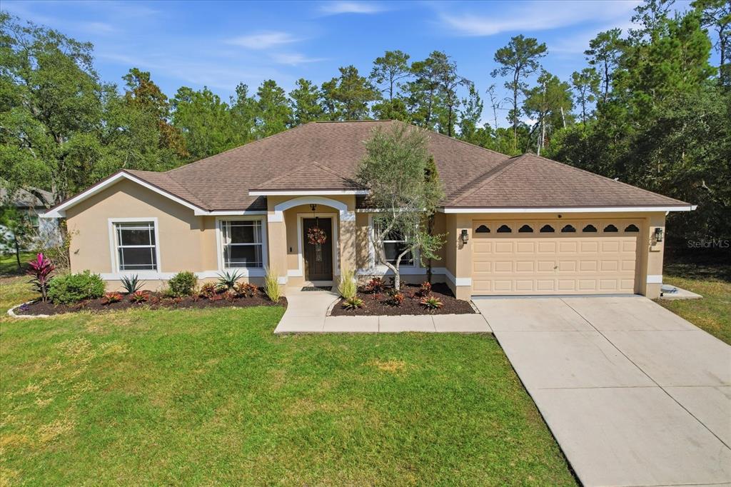 11 HEUCHERA COURT E