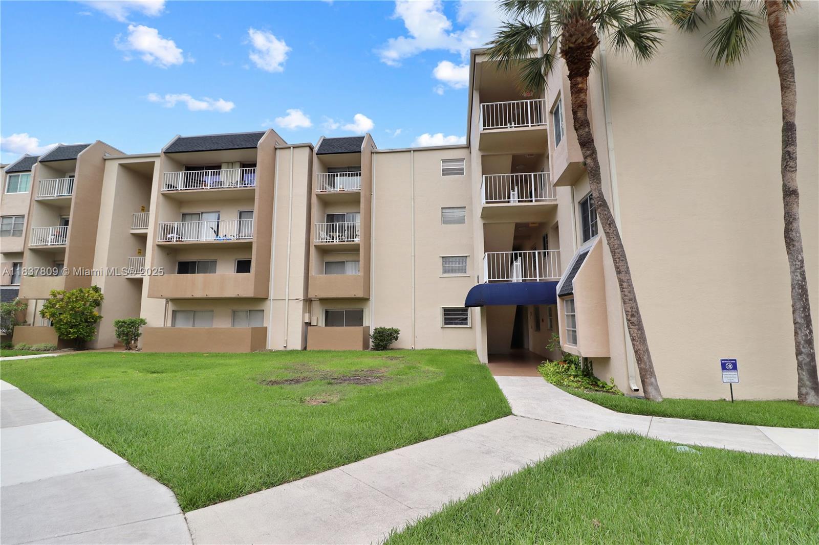 7715 SW 86 St # 110, Miami FL 33143