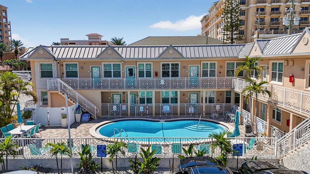 530 MANDALAY AVENUE UNIT 102