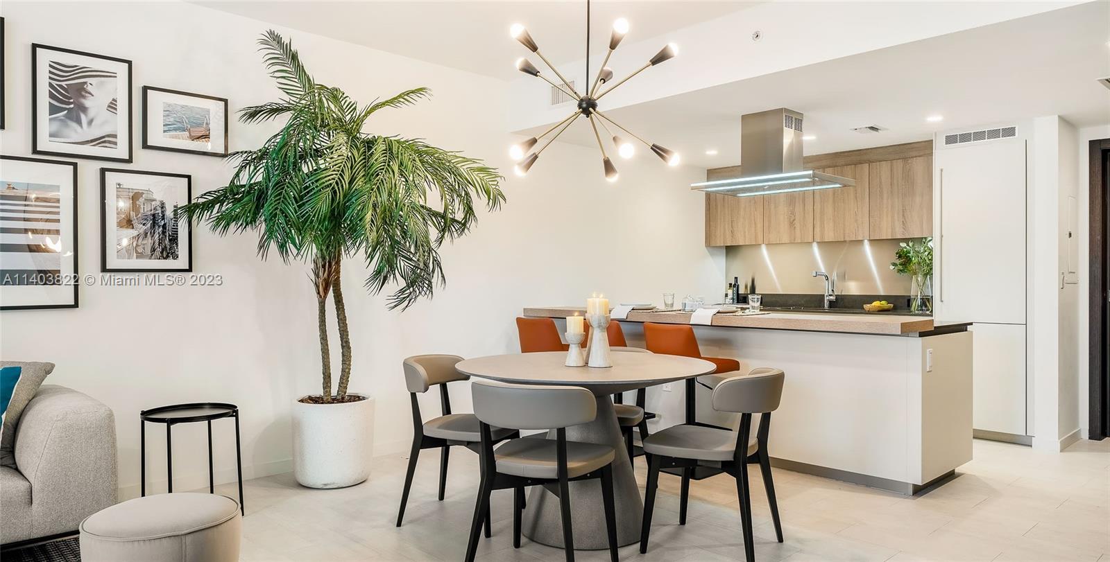 1000 Brickell Plaza # 2711, Miami FL 33131