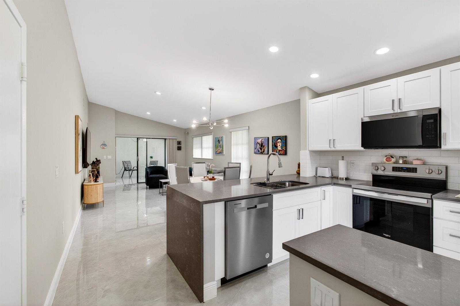 6175 Kings Gate Circle, Delray Beach FL 33484