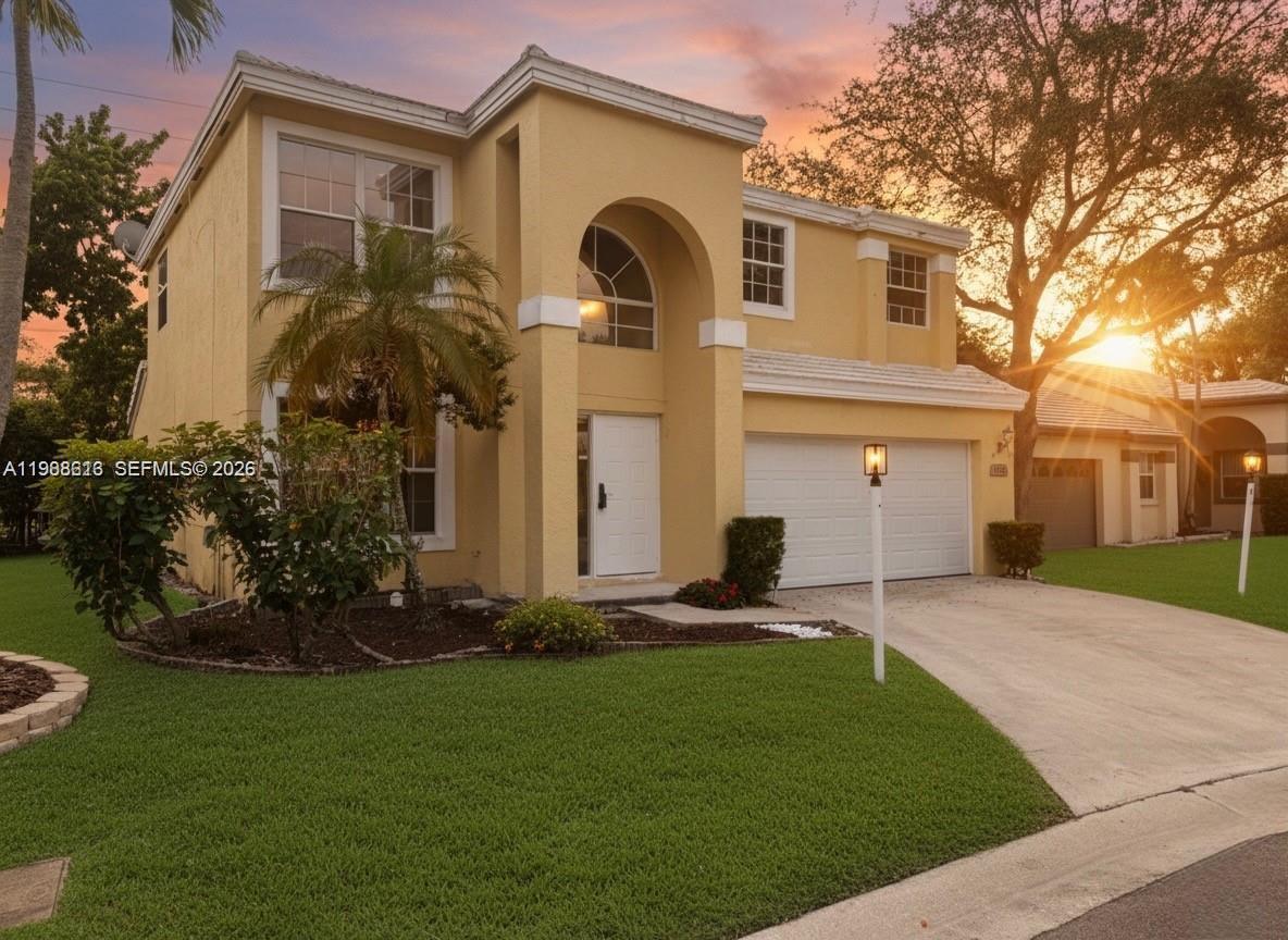 9454 NW 8th Cir, Plantation FL 33324