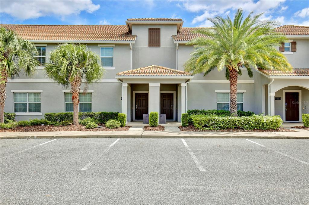 4887 ROMEO CIRCLE