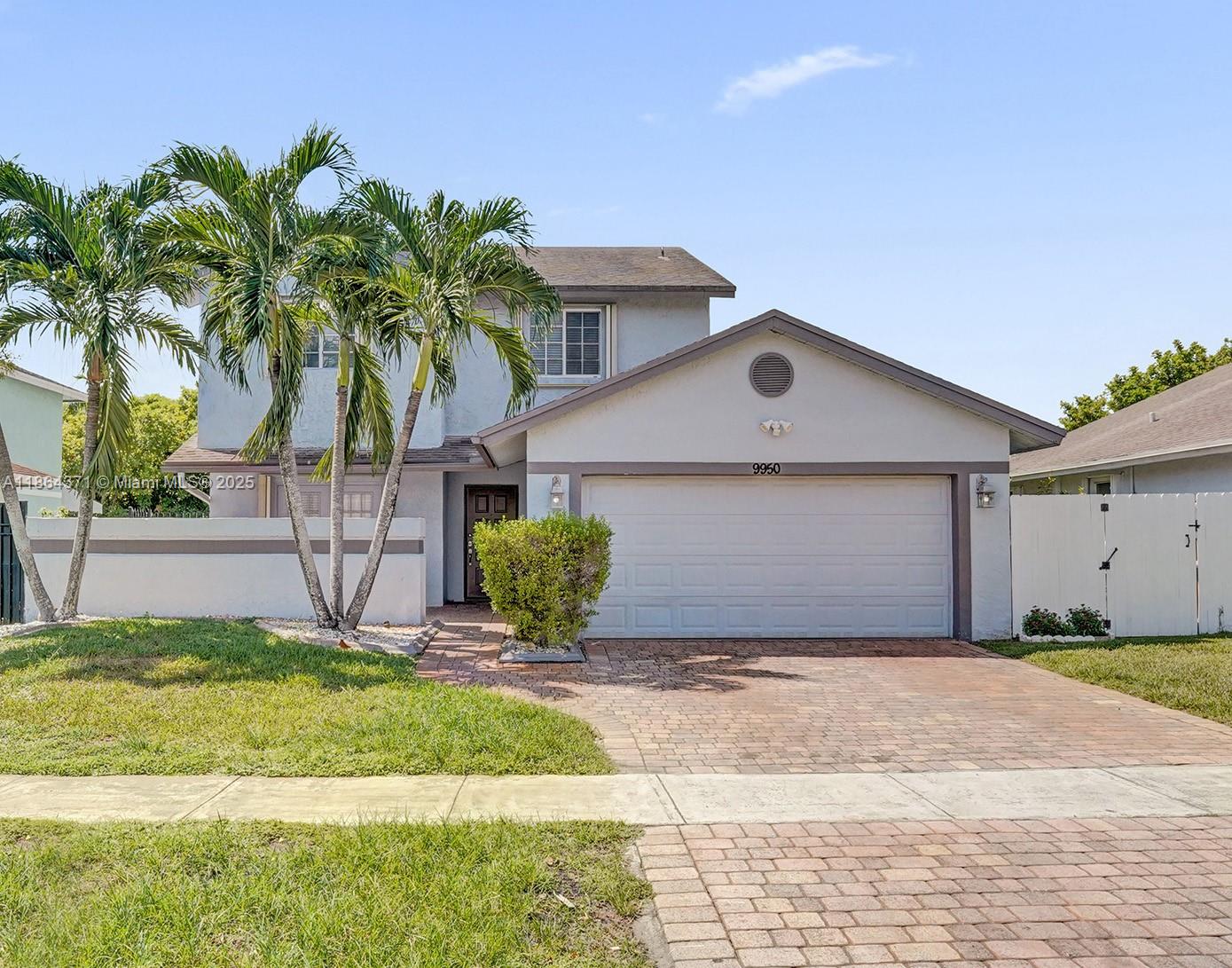 9950 SW 12th St, Pembroke Pines FL 33025