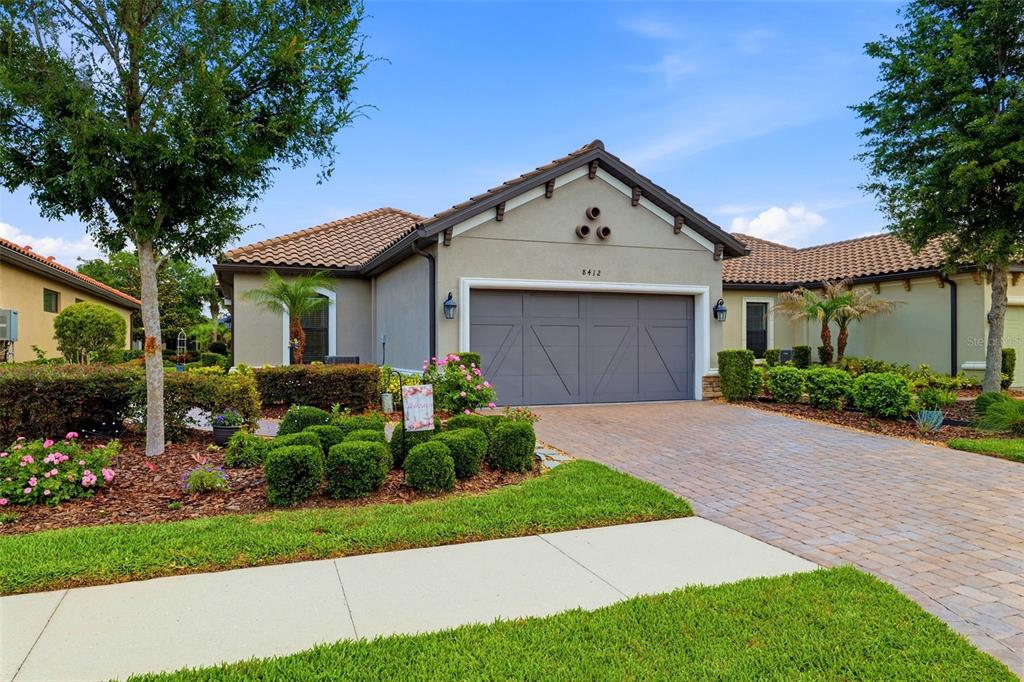 8412 ALBERATA VISTA DRIVE