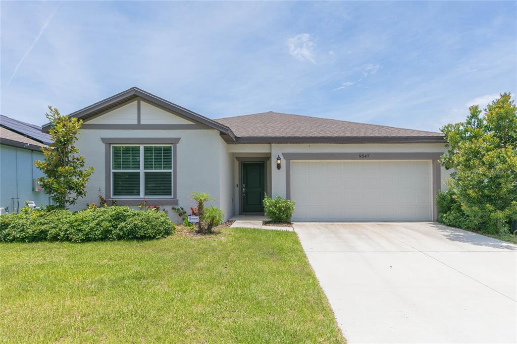 9547 SUMMERS CAY CIRCLE