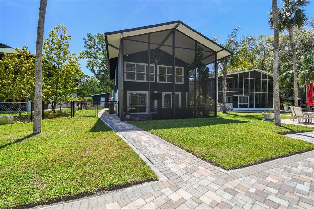 5287 TUSCAWILLA DRIVE