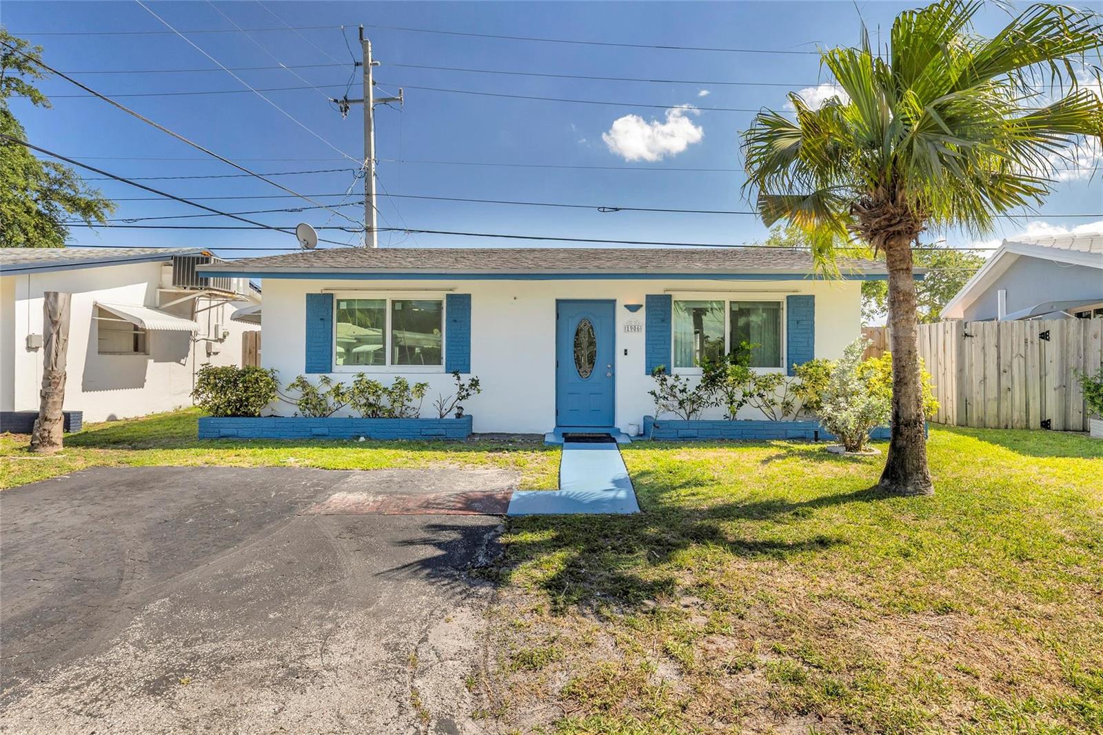 1906 NW 45th Court, Tamarac FL 33309