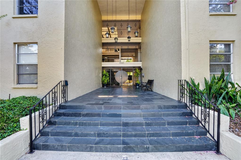 2302 S MANHATTAN AVENUE UNIT 214
