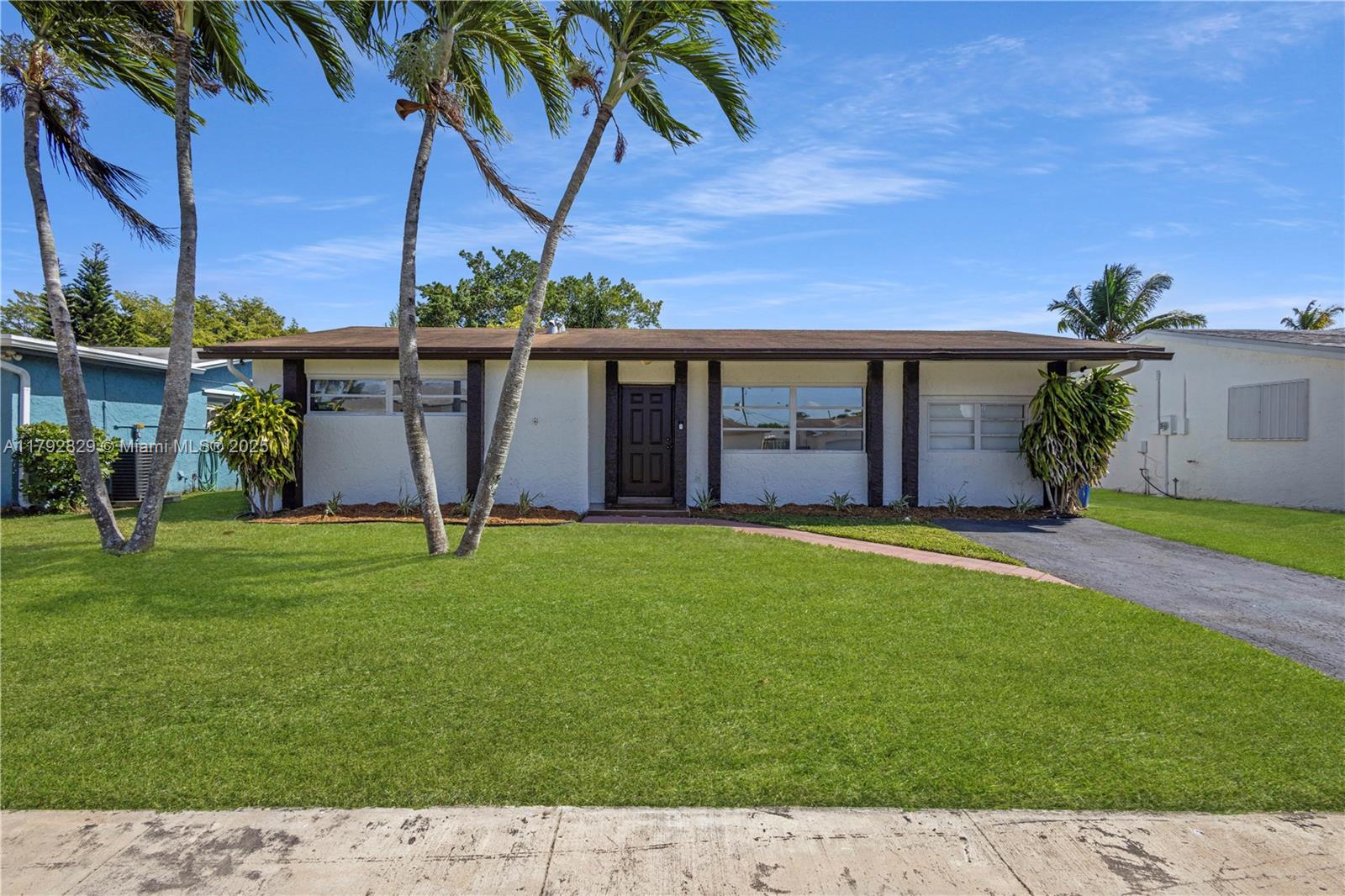 11450 NW 45th Pl, Sunrise FL 33323