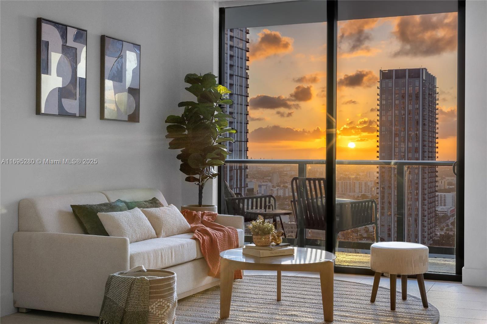 159 NE 6TH ST # 2704, Miami FL 33132
