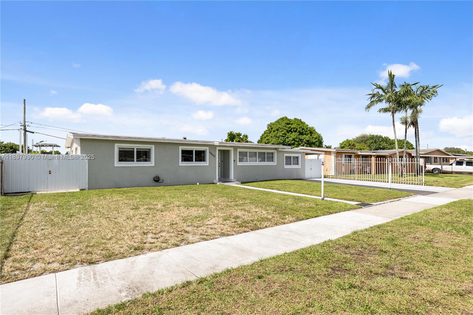 19602 NW 37th Ct, Miami Gardens FL 33055