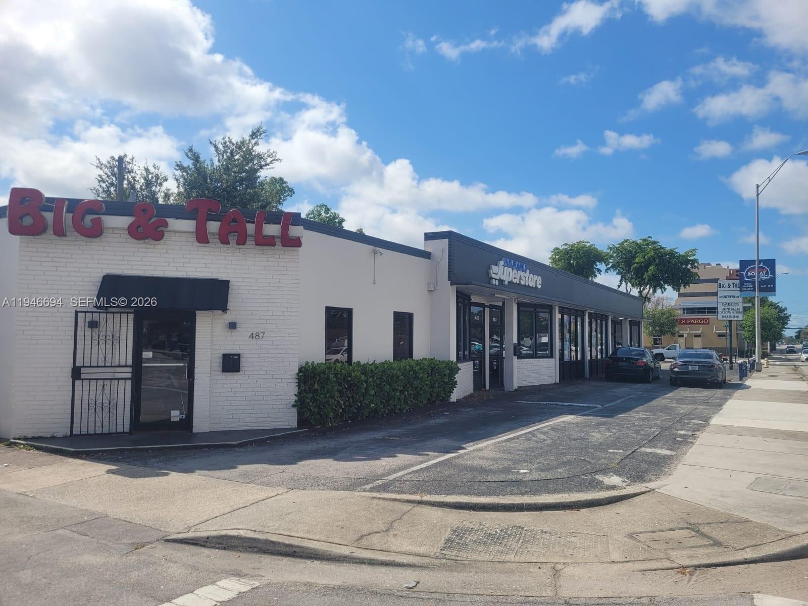 475 NW Le Jeune Rd, Miami FL 33126