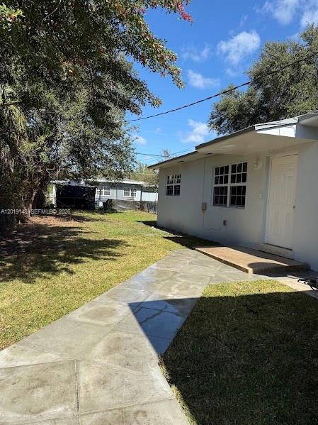 2345 NW 65th St, Miami FL 33147