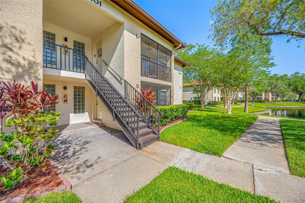 3301 CRYSTAL COURT E UNIT D