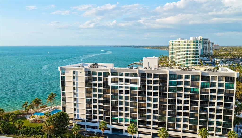 11 SUNSET DRIVE UNIT 804, SARASOTA, FL — photo 4 of 20