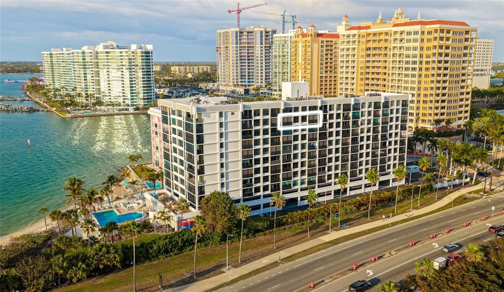 11 SUNSET DRIVE UNIT 804, SARASOTA, FL — photo 5 of 20