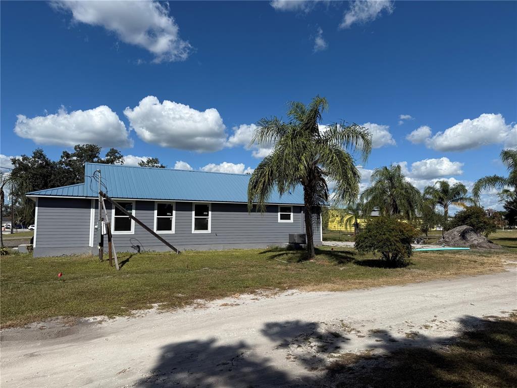 103 S ROGERS AVENUE, ARCADIA, FL — photo 4 of 22