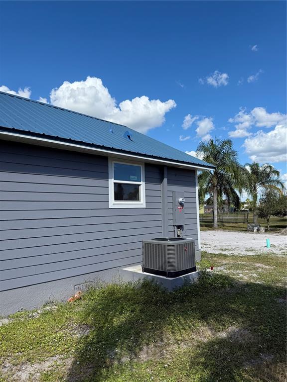 103 S ROGERS AVENUE, ARCADIA, FL — photo 5 of 22