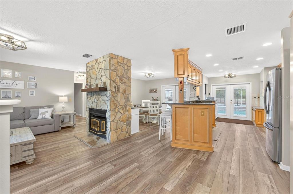 12650 SE 98TH LANE, DUNNELLON, FL — photo 5 of 30