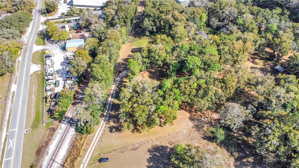 608 E 13TH STREET, APOPKA, FL — photo 2 of 11