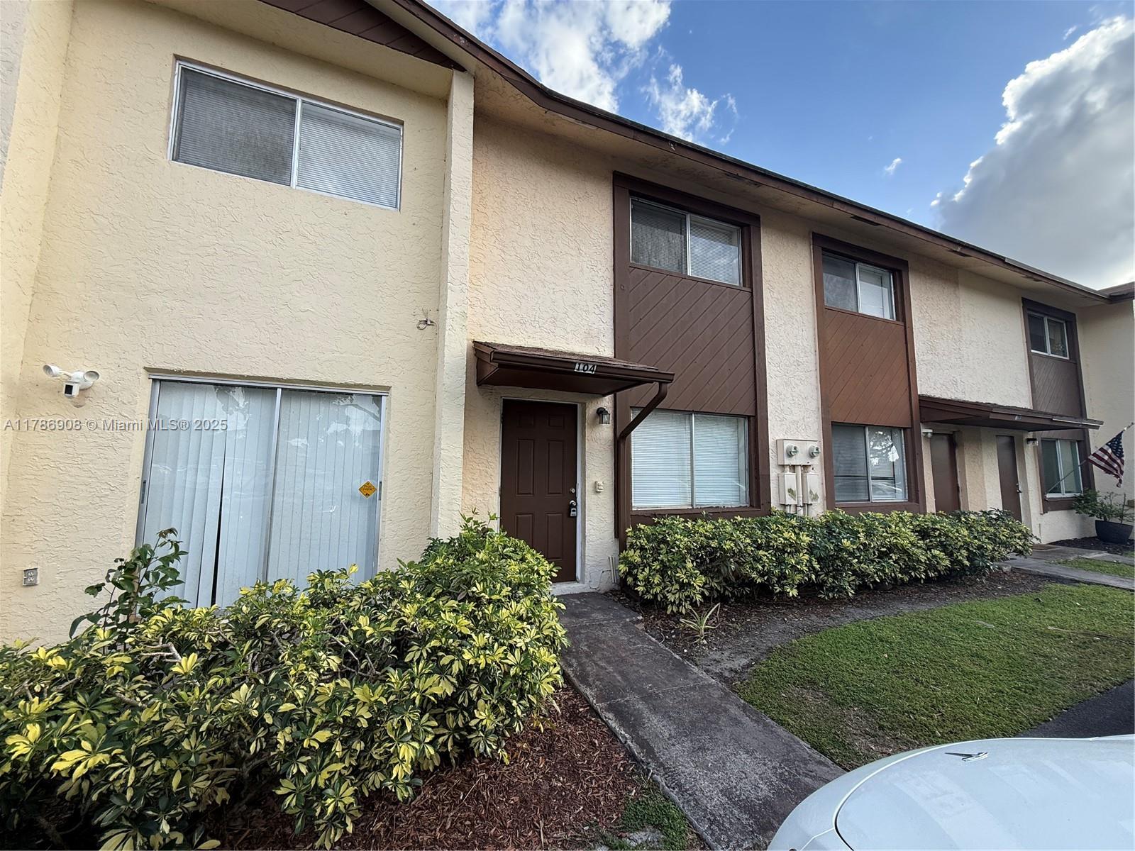 6627 Winfield Blvd # C, Margate FL 33063