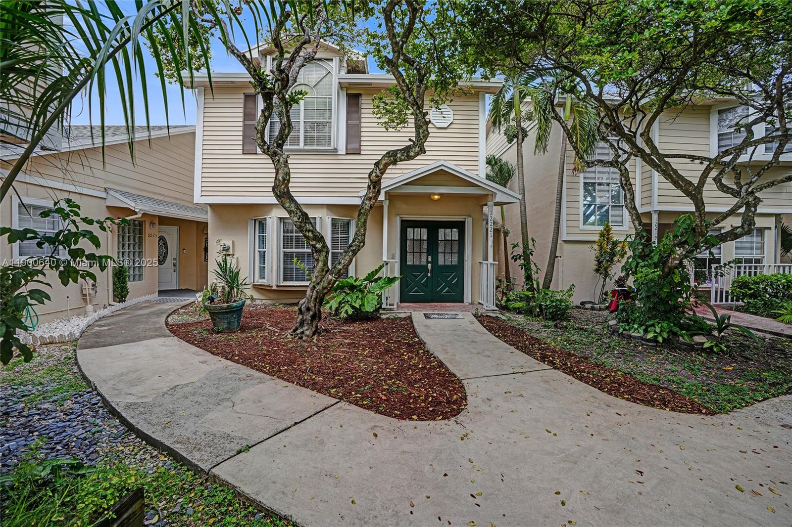 12221 SW 144th Ter, Miami FL 33186