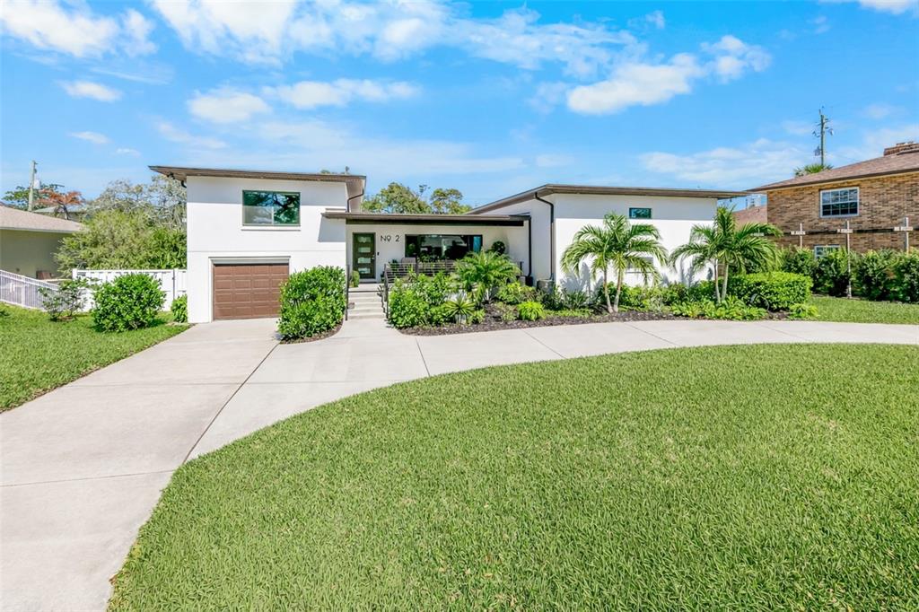 2 PLEASANT VIEW CIRCLE