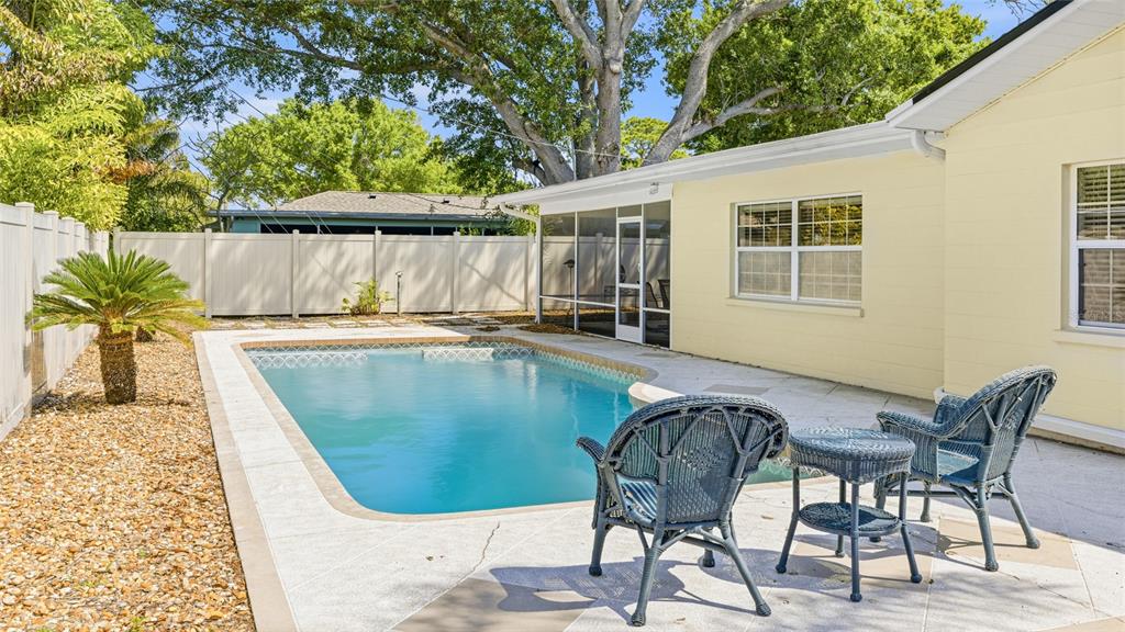 1908 49TH STREET W, BRADENTON, FL — photo 2 of 30