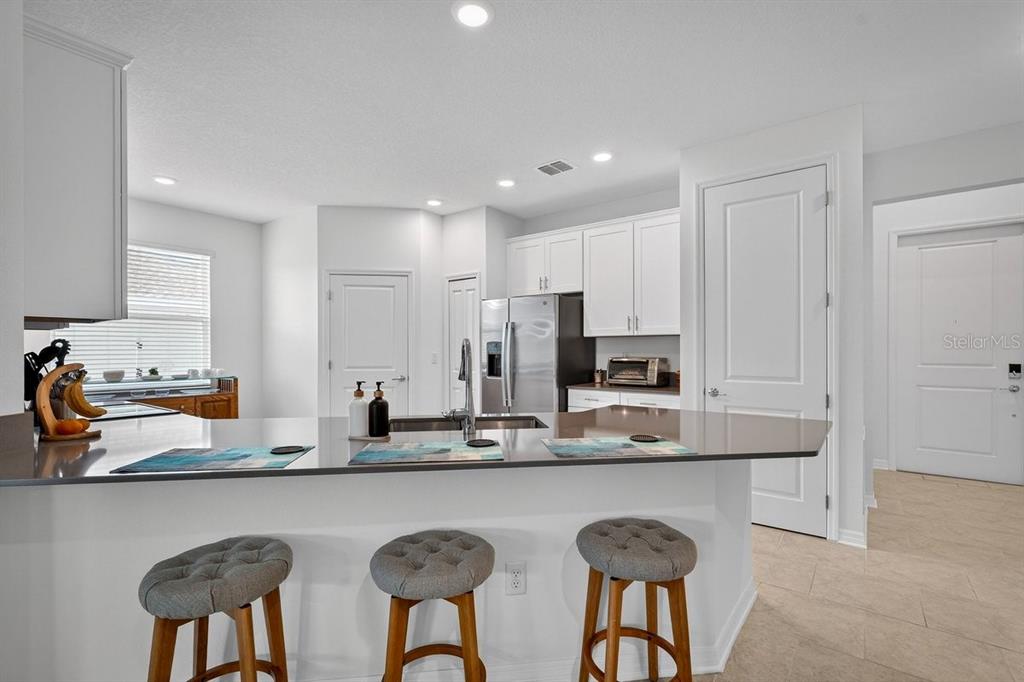2607 HOPTREE LANE, EDGEWATER, FL — photo 2 of 30