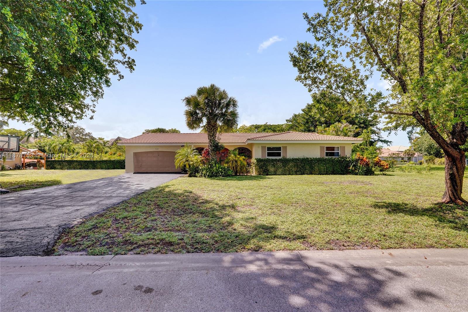 9060 NW 32nd St, Coral Springs FL 33065