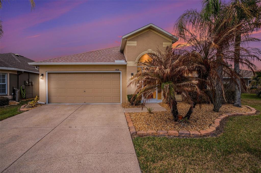 9524 ROLLING CIRCLE, SAN ANTONIO, FL — photo 2 of 30