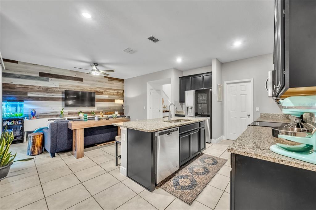 9652 AMBER CHESTNUT WAY, WINTER GARDEN, FL — photo 4 of 29