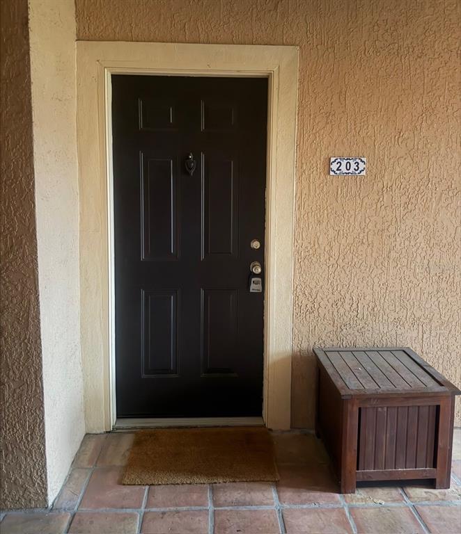 5572 METROWEST BLVD UNIT 203, ORLANDO, FL — photo 2 of 19