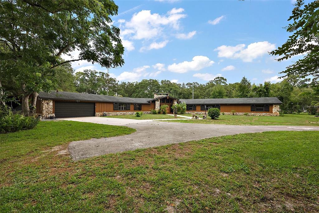 672 E BELT AVENUE, BUSHNELL, FL — photo 2 of 30