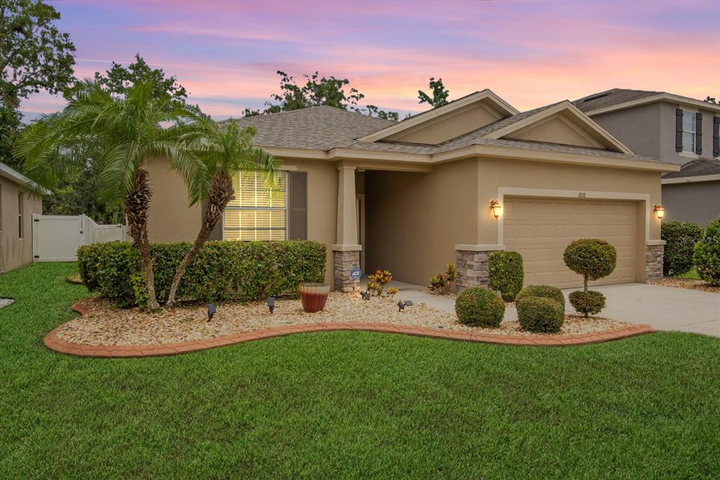8518 TIDAL BREEZE DRIVE