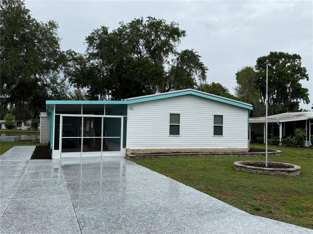 8 ROBIN ROAD, WILDWOOD, FL — photo 2 of 30