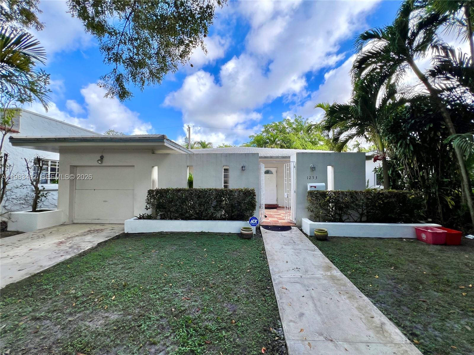 1253 Messina Ave, Coral Gables FL 33134