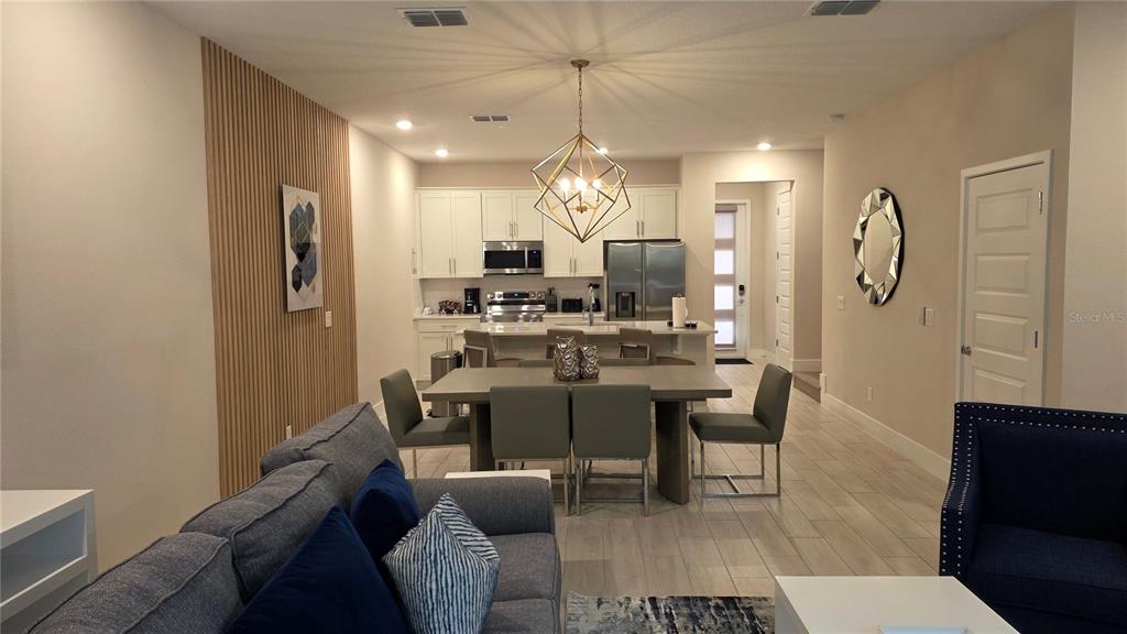 7821 SPECTRUM DRIVE, REUNION, FL — photo 4 of 17