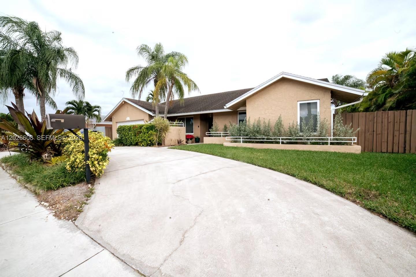 11931 SW 132nd Ave, Miami FL 33186